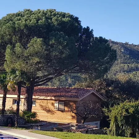 Sous Le Grand Pin Piscine&spa éden En Cévennes à Gard *